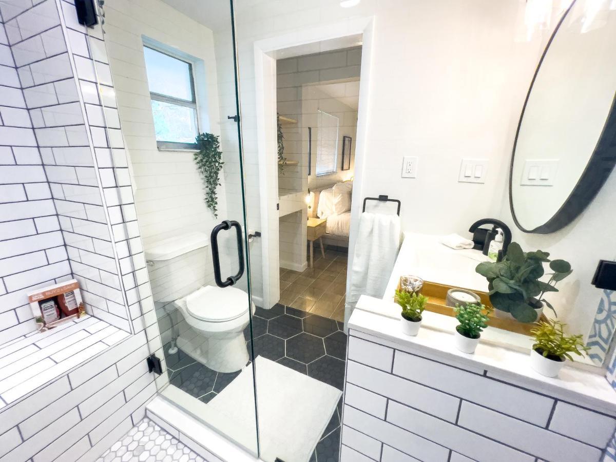 Cozy Home In Tampa Near Ybor & Busch Gardens Bagian luar foto