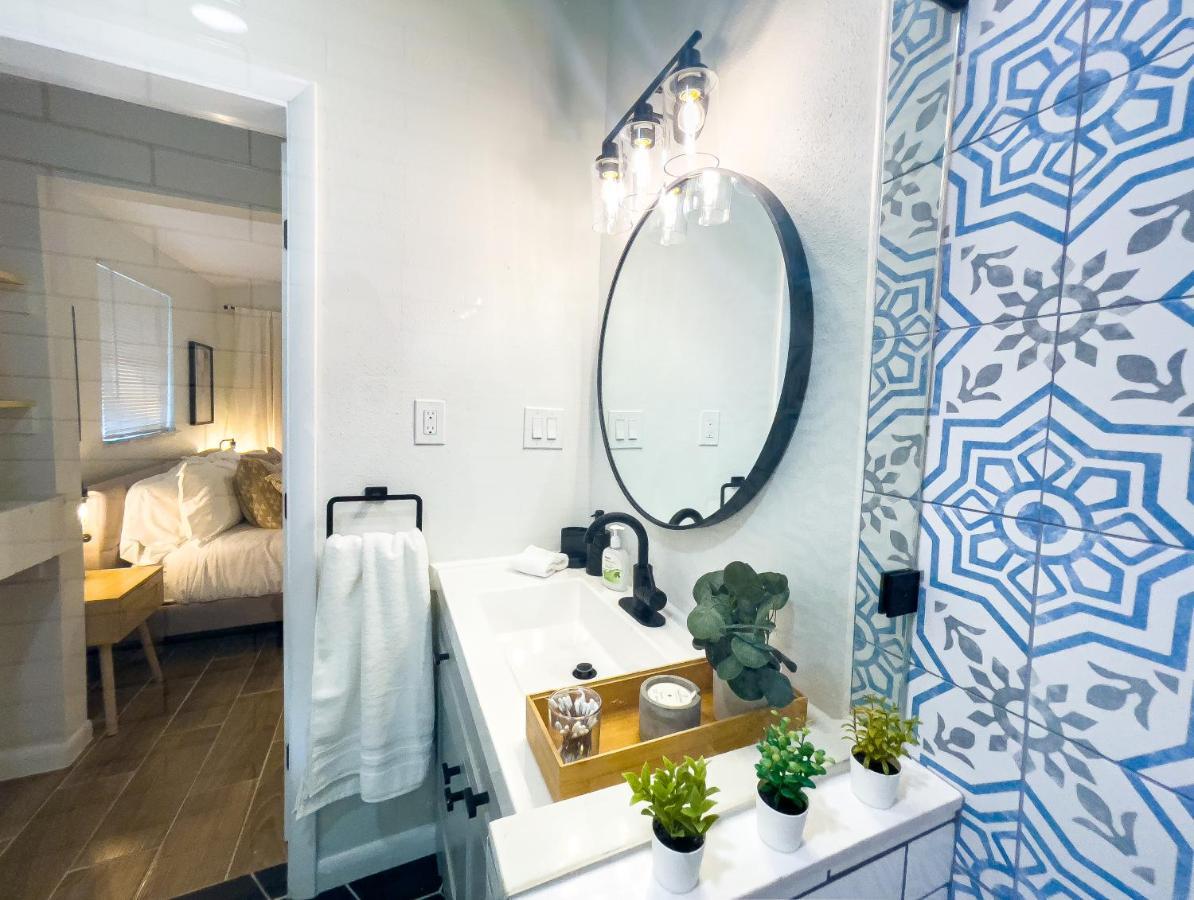 Cozy Home In Tampa Near Ybor & Busch Gardens Bagian luar foto